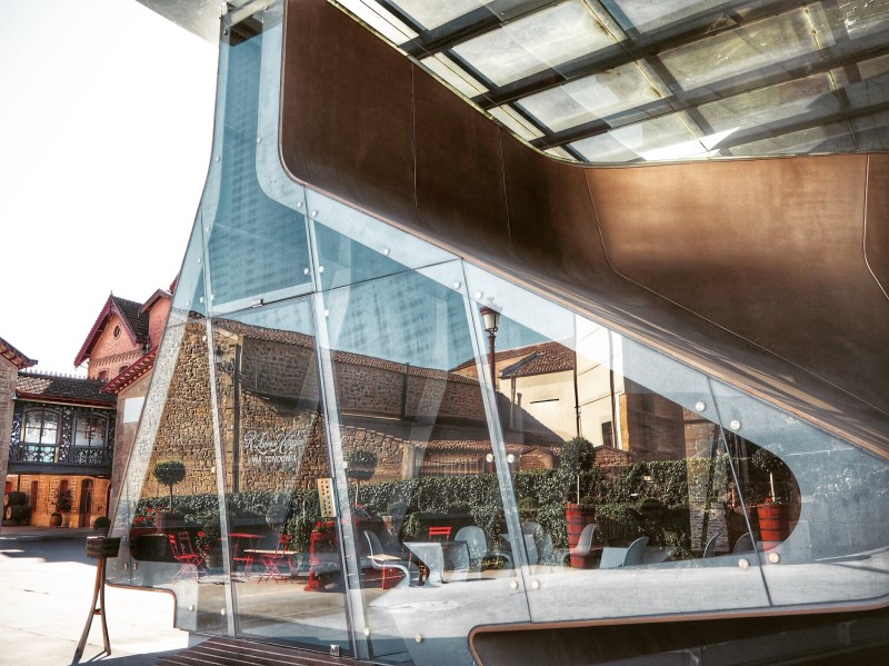 OLYMPUS DIGITAL CAMERA Processed with Snapseed.